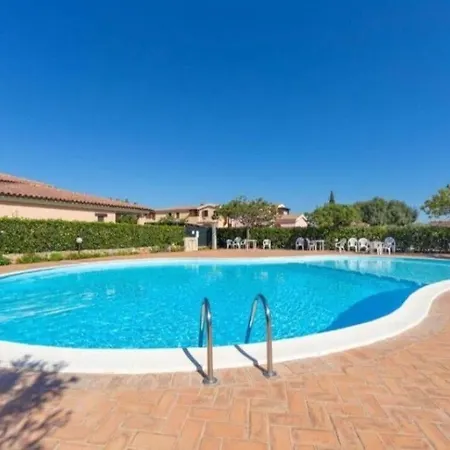 Murta Maria - Pool, Veranda & Parking أولبيا